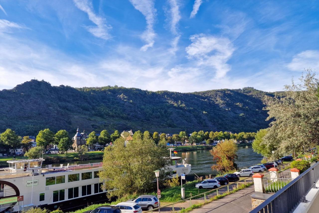 Vivamosel: Appartement Mit Mosel & Burgblick - Balkon - Parken - Aufzug - Fahrradraum Cochem Esterno foto