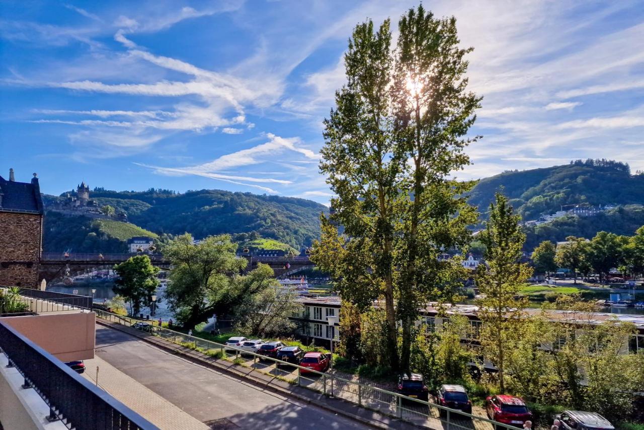 Vivamosel: Appartement Mit Mosel & Burgblick - Balkon - Parken - Aufzug - Fahrradraum Cochem Esterno foto